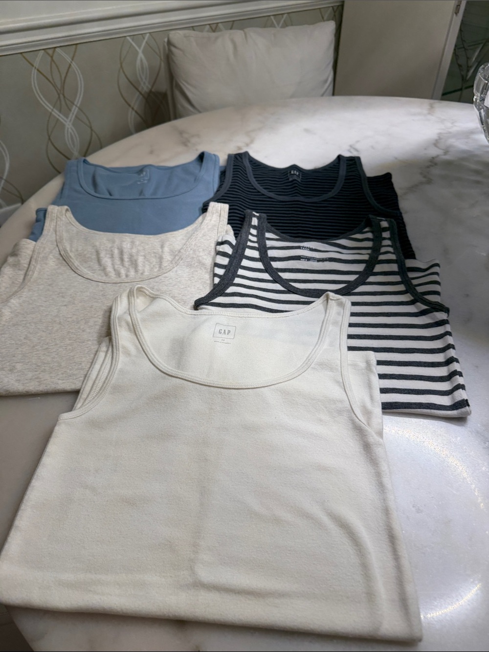 5 Gap tank tops